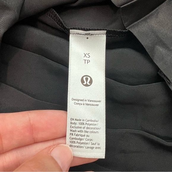 NWT Lululemon Satin Pleated Midi Skirt Black Size XS - Picture 5 of 12